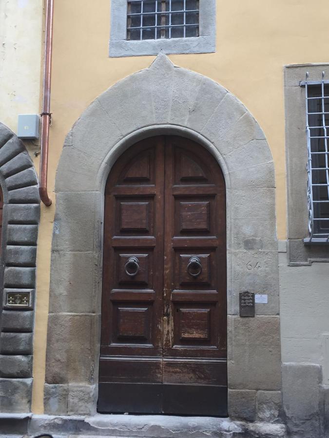 Hand Decorated House With Court Apartamento Florencia