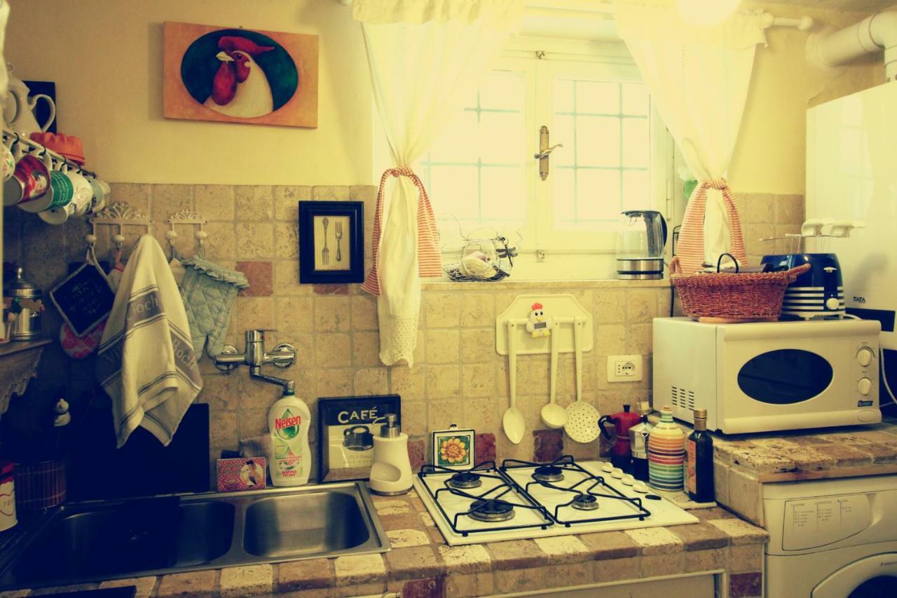Hand Decorated House With Court Apartamento Florencia